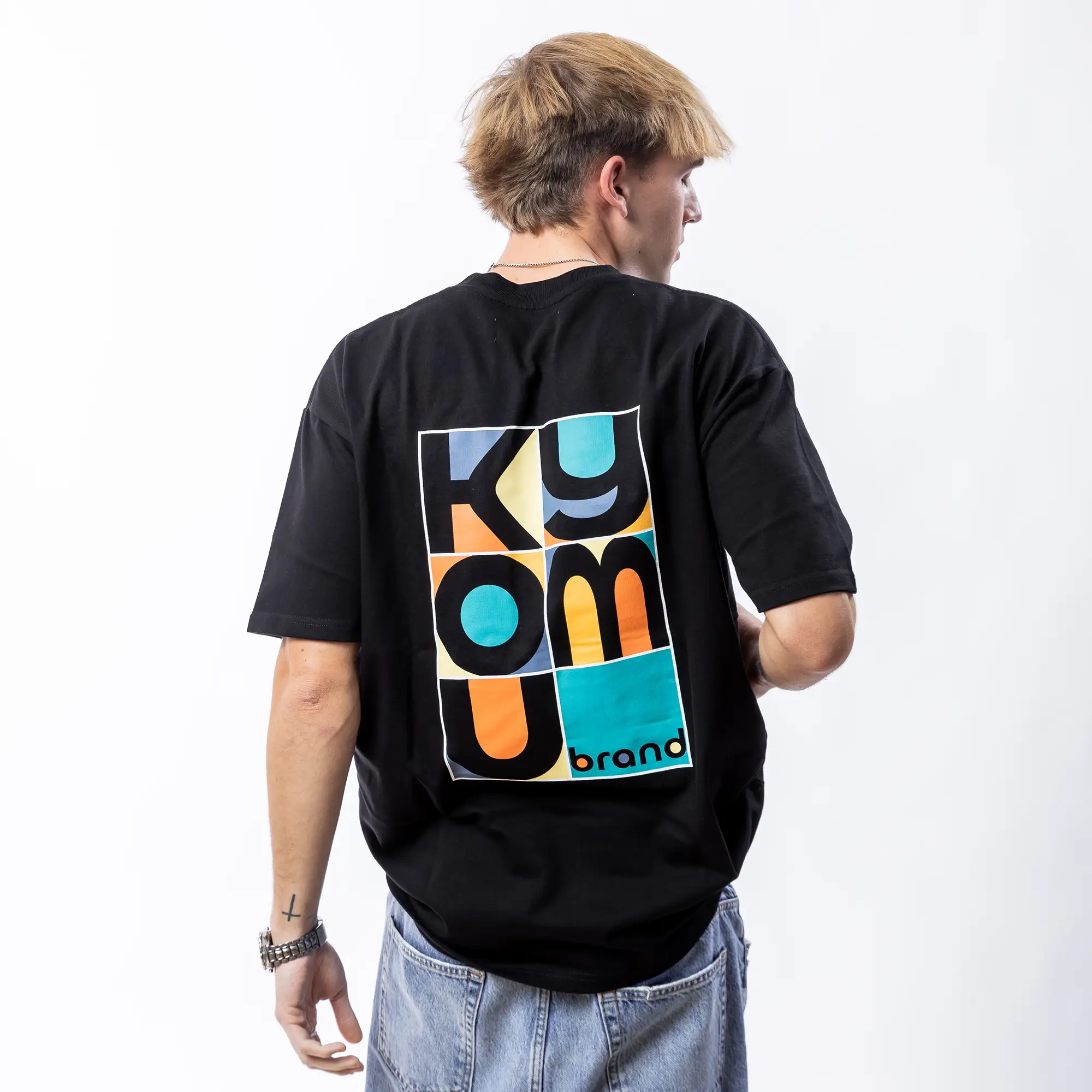 Camiseta oversize edición limitada - Imagen 4